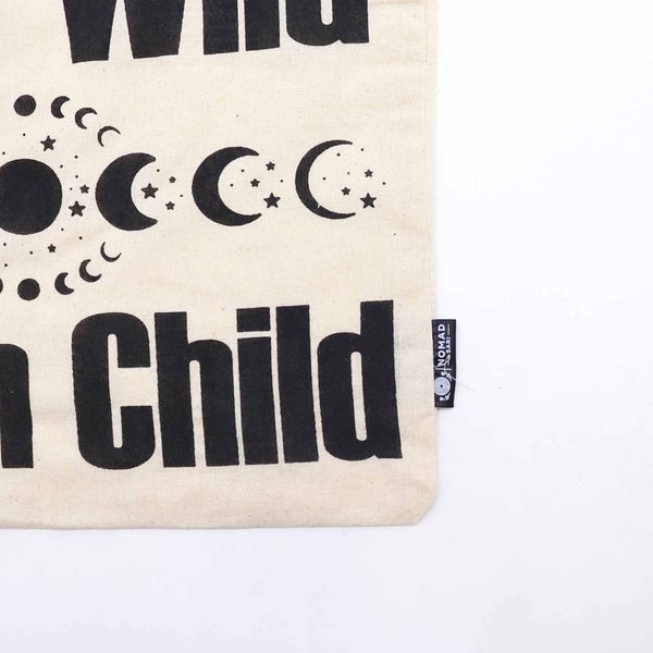 Iconische Basic Draagtas - Blijf Wild, Maankind - (40x36cm) - Naturel 4oz