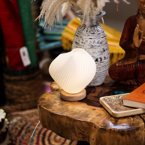 Nieuwe Wave Lamp – Schelp Gedraaid