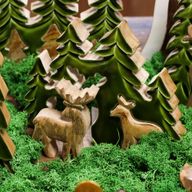 Lost in the Forrest - Twee Herten in het Bos 3D Houten Decoratie - 18x23cm