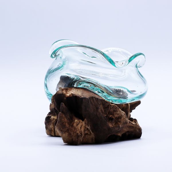 Gesmolten Glas Golvende Kom op Hout