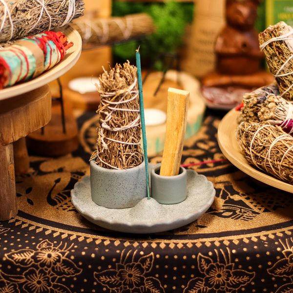 Palo Santo Stick & Smudge Houder – Lotus Bloem – Mat Oranje