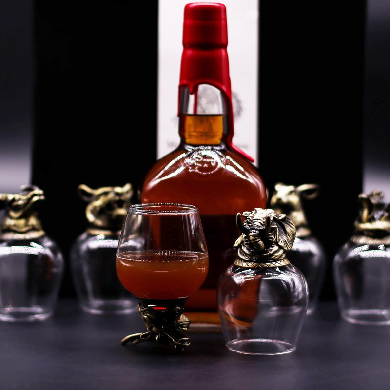 Ondersteboven Glazen (100 ml) – Mystieke Wezens – Antiek Brons