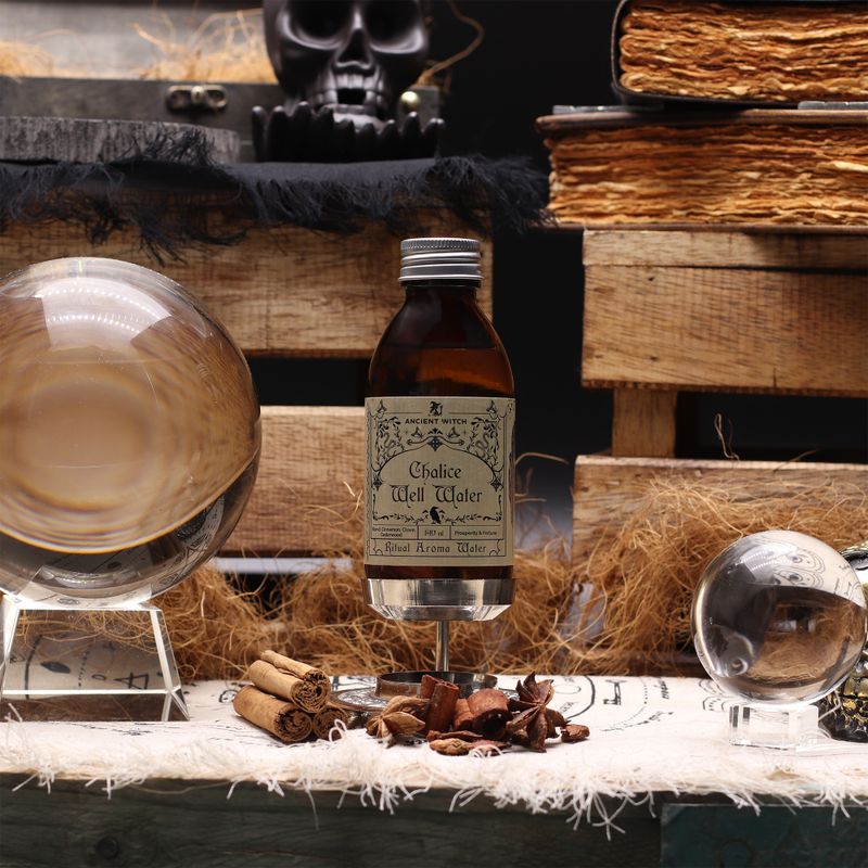 Oude Heks Ritueelwater - Bronwater van de Kelk