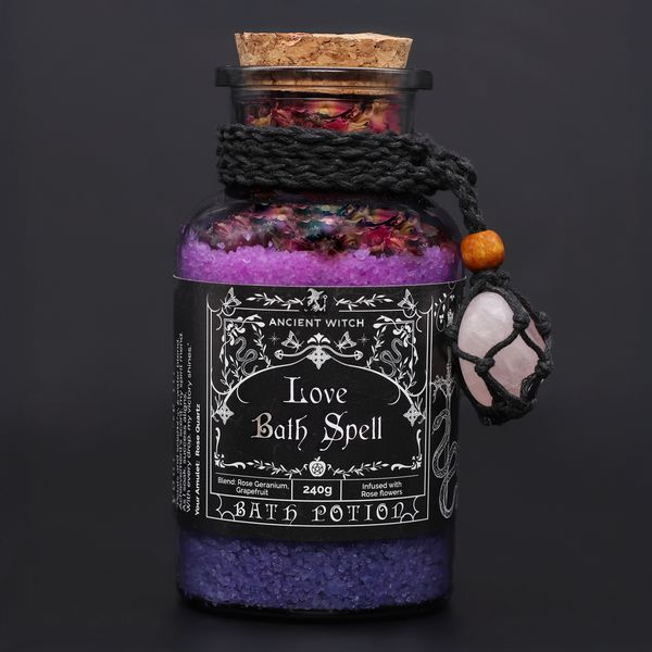 Ancient Witch Bad Toverdrank & Rozenkwarts Amulet – Liefde