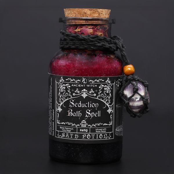Ancient Witch Bad Toverdrank & Amethist Amulet – Verleiding