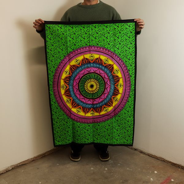 Katoenen Wanddecoratie (70x110cm) - Mandala Levendig