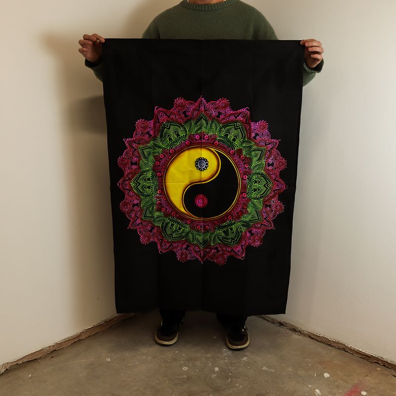 Katoenen Wanddecoratie (70x110cm) - Yin & Yang Mandala