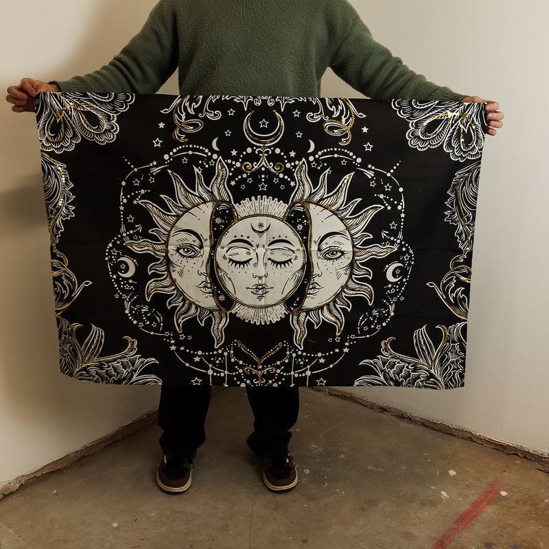 Katoenen Wanddecoratie (70x110cm) - Zonnegodin