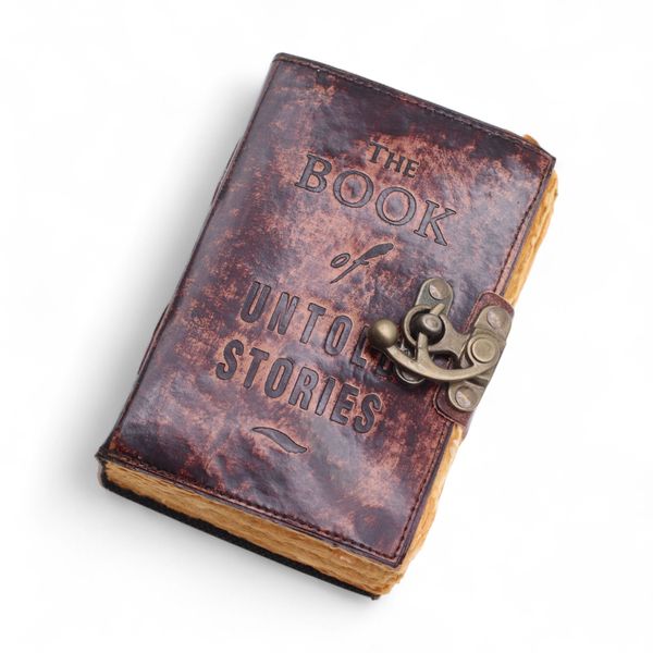 Dik Leren Notitieboekje met Deckled Edge (6×4") – The Book of Untold Stories