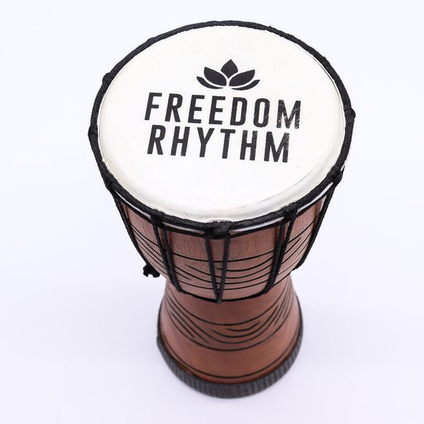 Kleine Pro Djembe – Freedom Rhythm (Hoog) – 30 cm (Ø 15 cm)