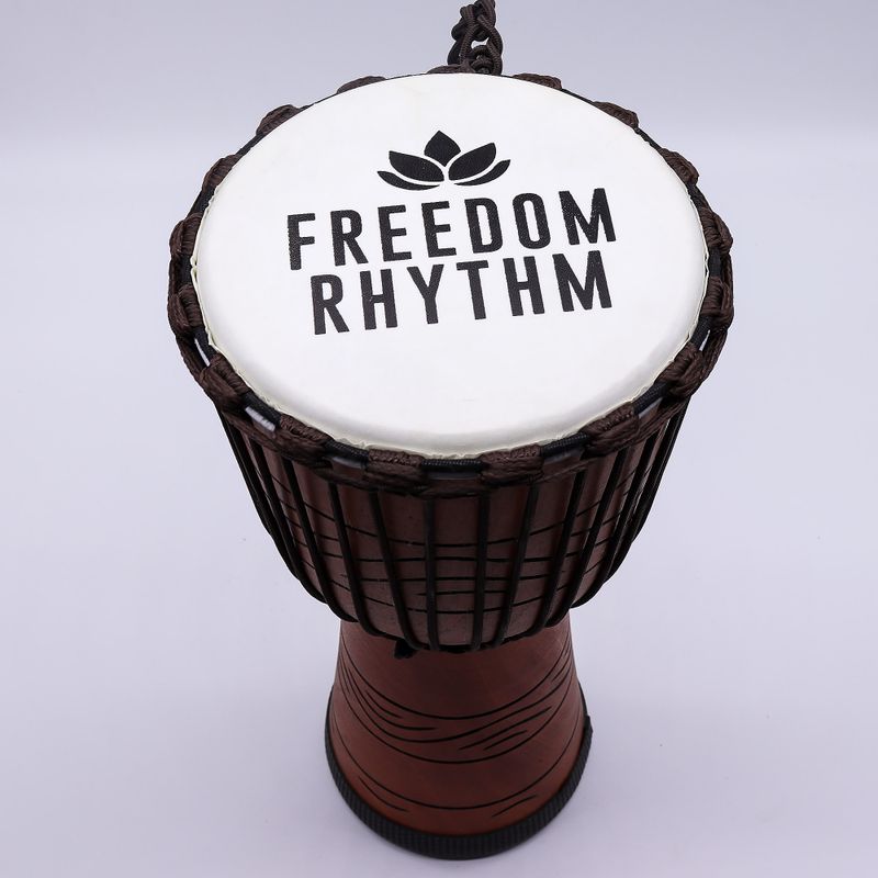 Grote Pro Djembe – Freedom Rhythm (Hoog) – 50 cm (Ø 22 cm)