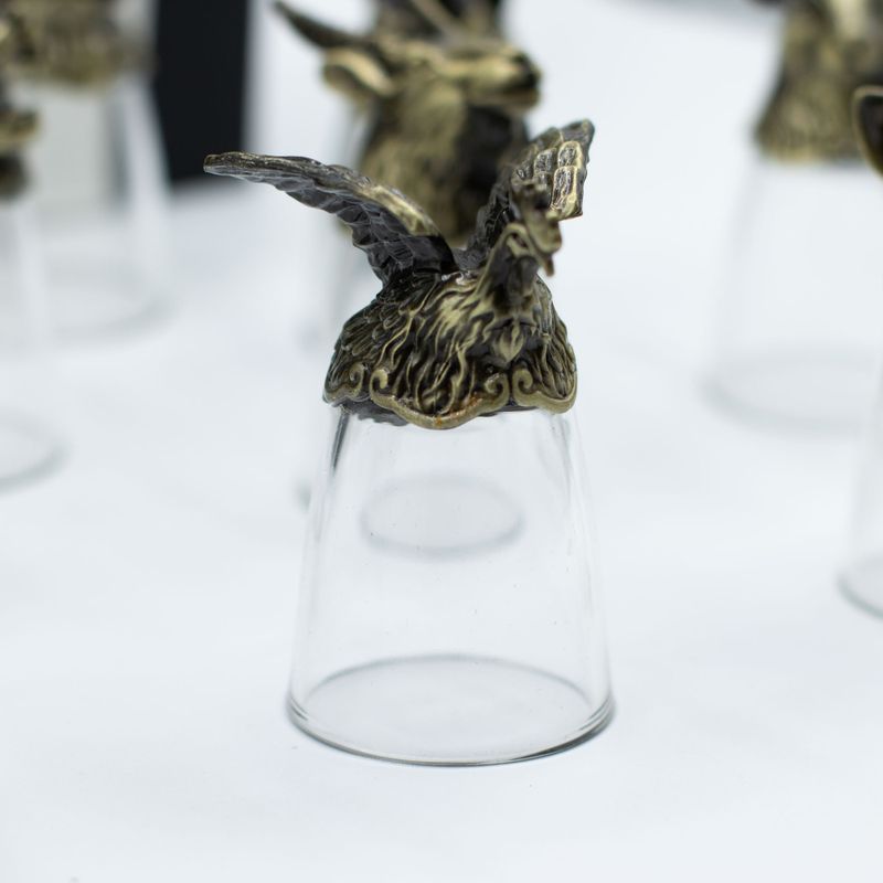 Ondersteboven Shotglazen (25 ml) – Chinese Dierenriemwezens – Antiek Brons