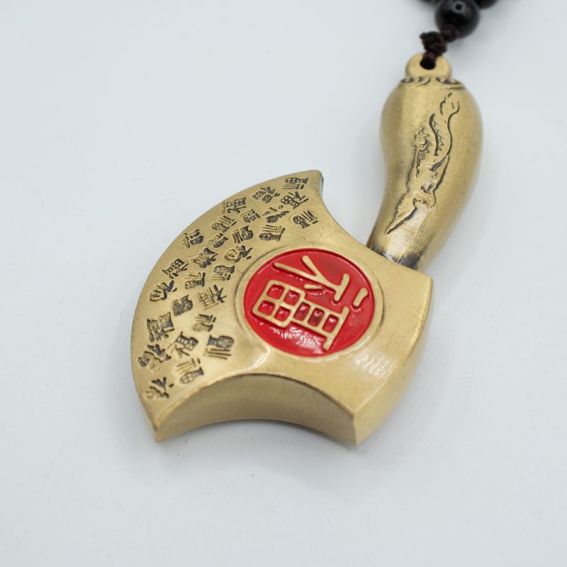 Feng Shui Hangdecoratie – Bijl Tegen Obstakels