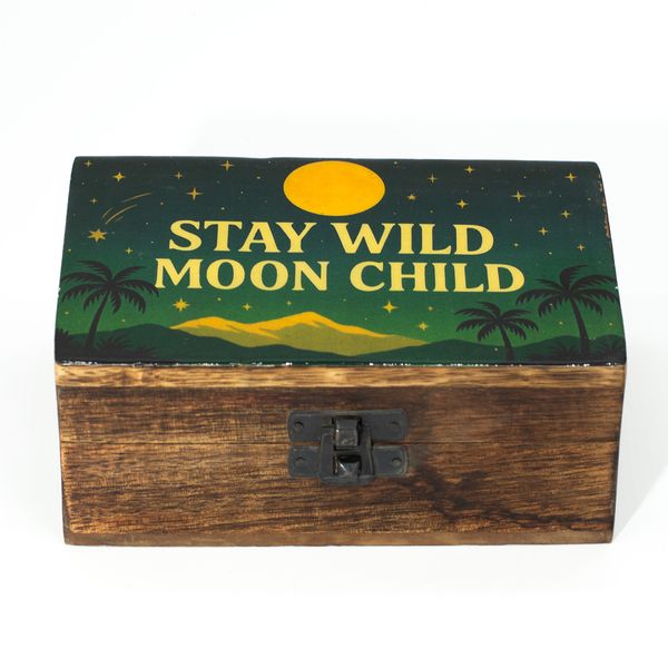 Middelgrote Geëmailleerde Doos – Stay Wild Moon Child