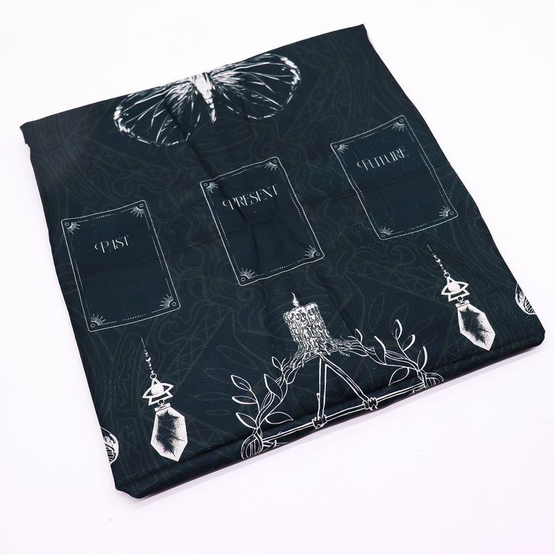Tarotleeskleed – Oude Heks
