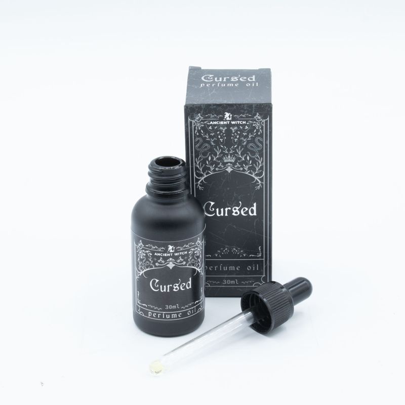 Ancient Witch Parfumolie – Vervloekt