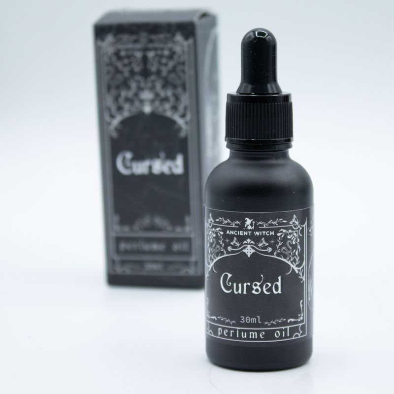 Ancient Witch Parfumolie – Vervloekt
