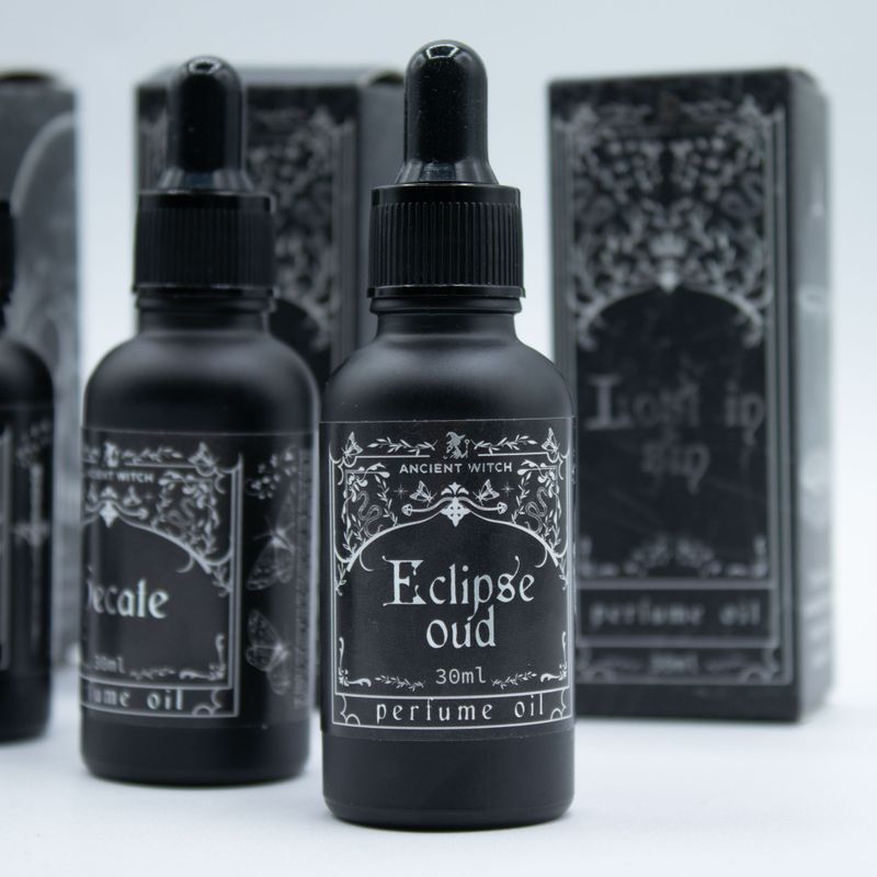 Ancient Witch Parfumolie – Eclipse Oud