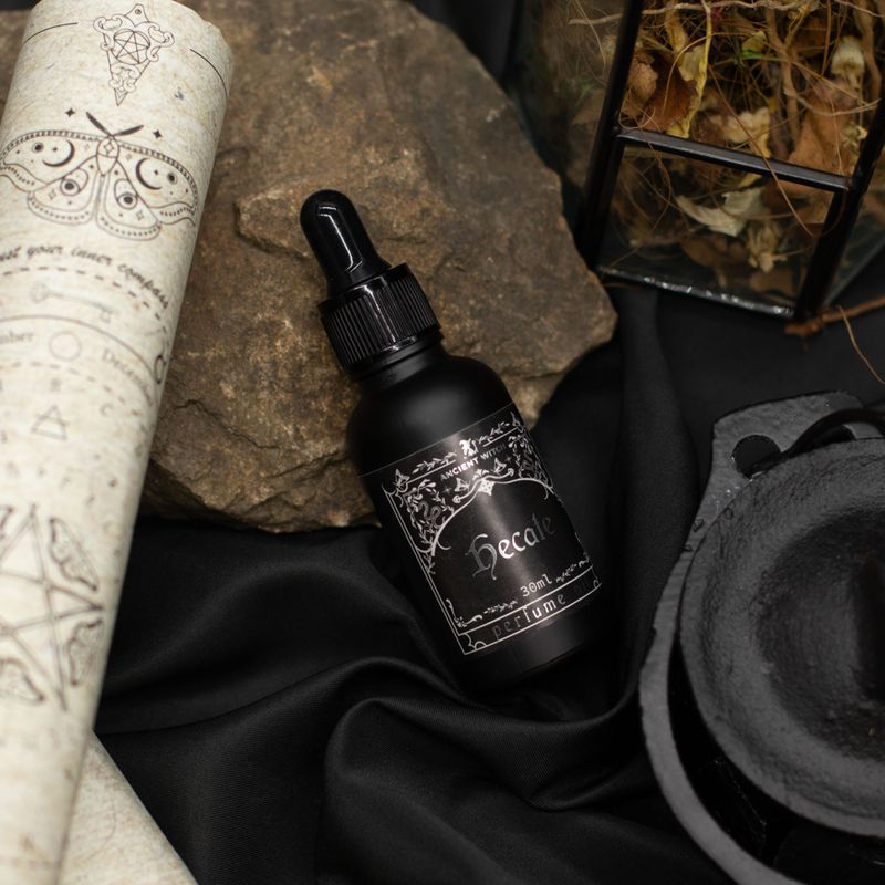 Ancient Witch Parfumolie – Hecate