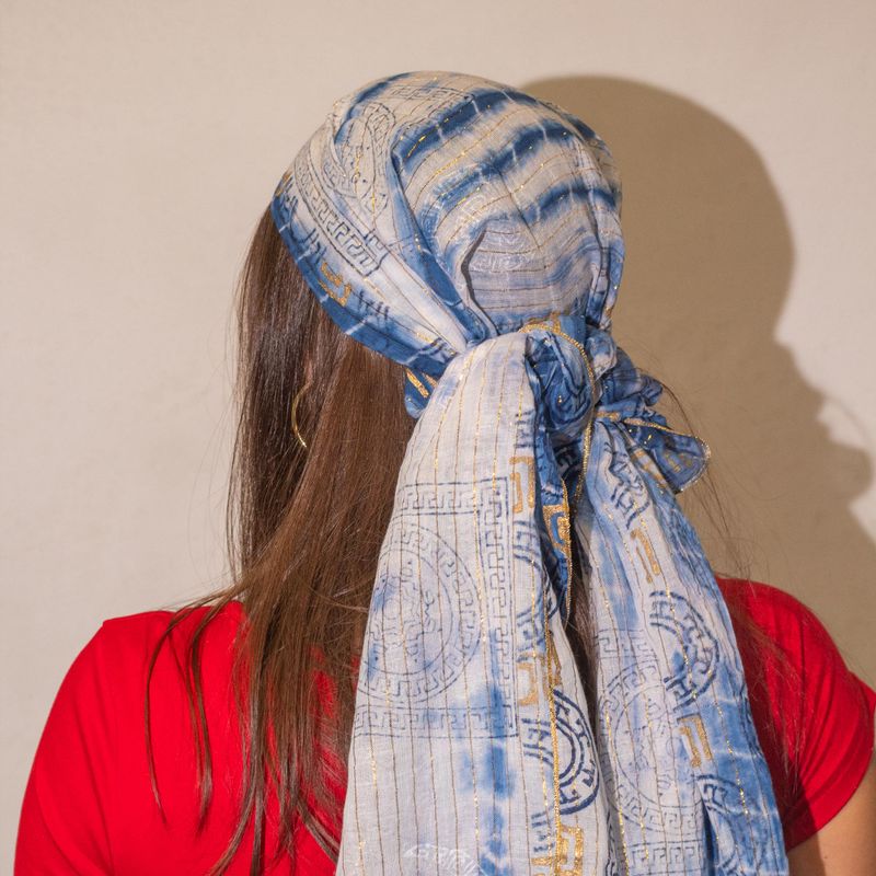 Nomad Sari - Zomersjaal - 180x50cm - Marbella Print - Blauw met Goudrand
