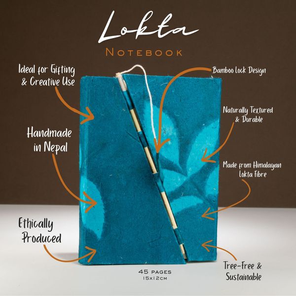 Medium Lokta Bloemen Notitieboek met Bamboeslot (15×12 cm, 45 blz) – Nachtblauw