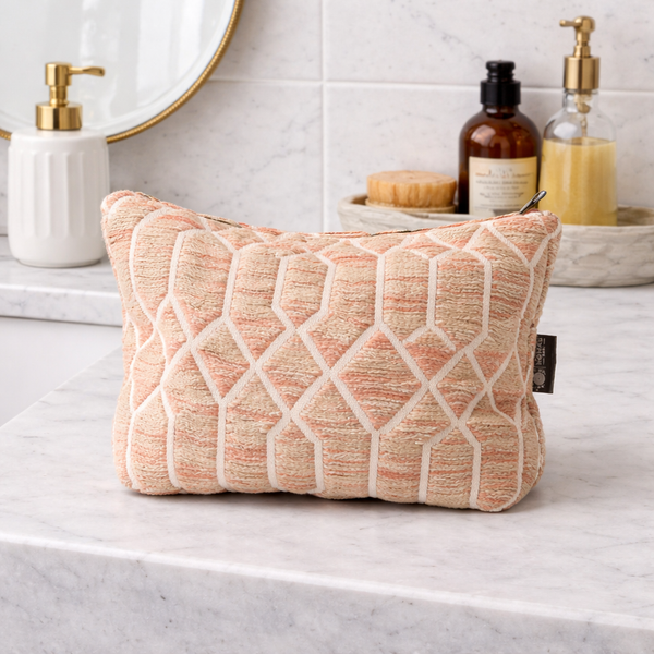 Nomad Sari Indiase Jacquard Toilettas – Rose Lattice