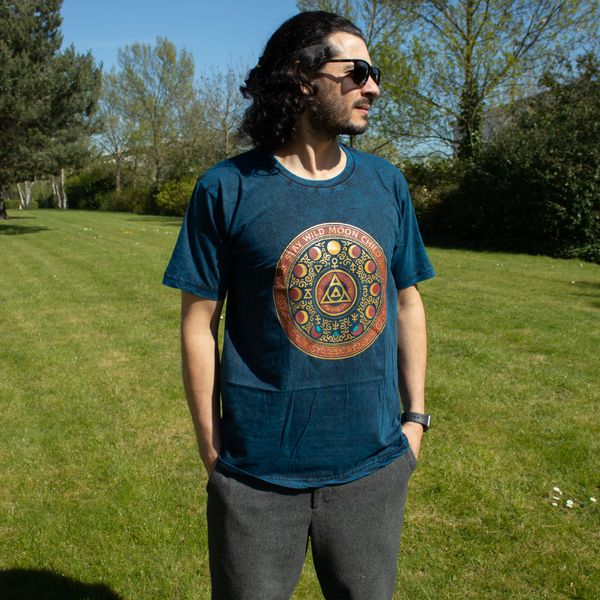 Nomad Sari Stonewashed Katoenen T-Shirt - Stay Wild Moon Child - Blauw - Klein