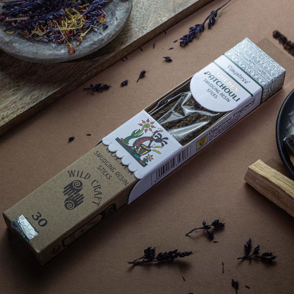 30g Gouden Patchouli Smudging Harsstokjes (6st)