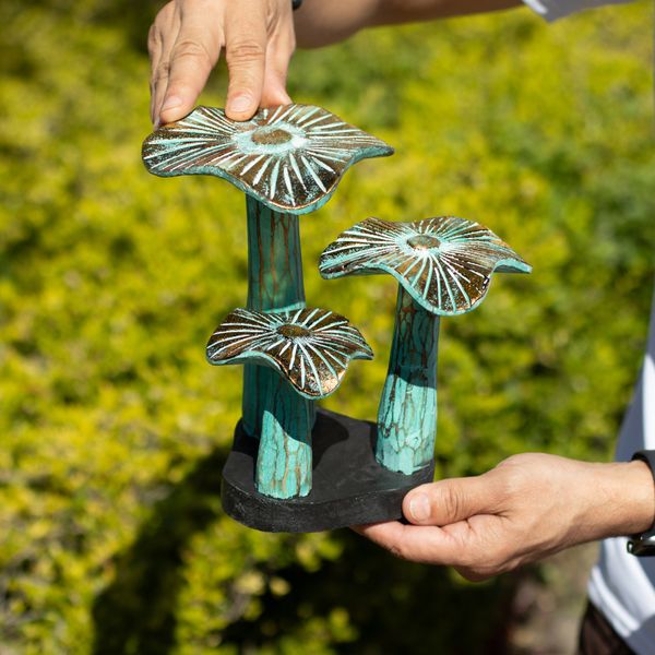 Gouden Paddenstoel Kunst – Greenwash – Klein (20 × 17 cm)