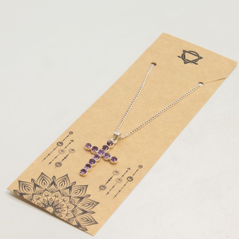 Indiase Devotie Hangers - Verzilverd (45cm Ketting) - Amethist Kruisbeeld