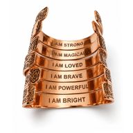 Massief Koperen Armbanden Middeleeuwse Serie Met Affirmatiegravures (assorti)
