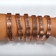 Massief Koperen Armbanden Nomad Energy Collectie Gravures (assorti)