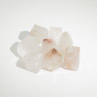 Bulk Edelsteenpunten ca. 6 cm (0,5 KG) – Bergkristal (ca. 8 stuks)