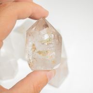 Bulk Edelsteenpunten ca. 6 cm (0,5 KG) – Bergkristal (ca. 8 stuks)