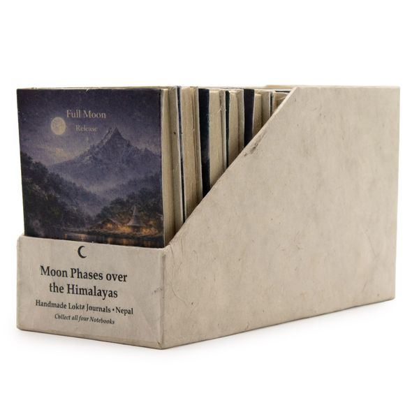 Notitieboekjes Bergen & Maanfasen – 12 × 8 cm – 40 Pagina's – In Display