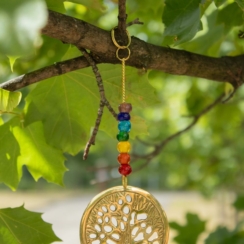 Indiase belletjes - messing Levensboom met chakra kralen - 3 belletjes - 6,5x31 cm