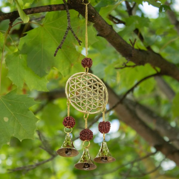 Indianen Windgong - Koperen Bloem des Levens met Rudraksha Kralen - 3 Klokjes - 6x27cm