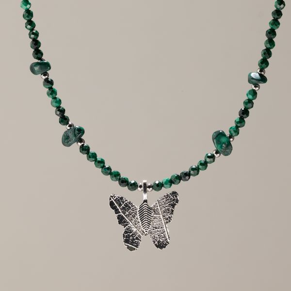 Nymph Malachiet Edelsteen Ketting met Vlinderhanger van Echt Blad
