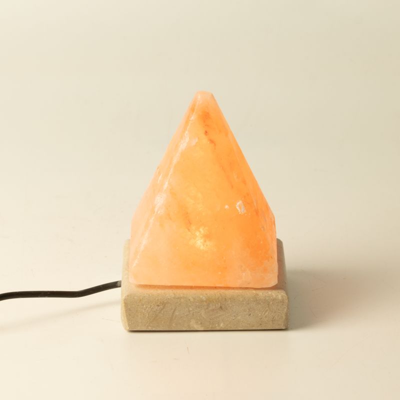 Kwaliteits USB-piramide zoutlamp - 9 cm (enkel)