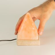 Kwaliteits USB-piramide zoutlamp - 9 cm (enkel)