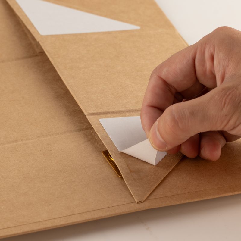 Platpakket cadeaudoos - Wijnflesvorm (33,5x10x10,5 cm) - Bruin kraftpapier