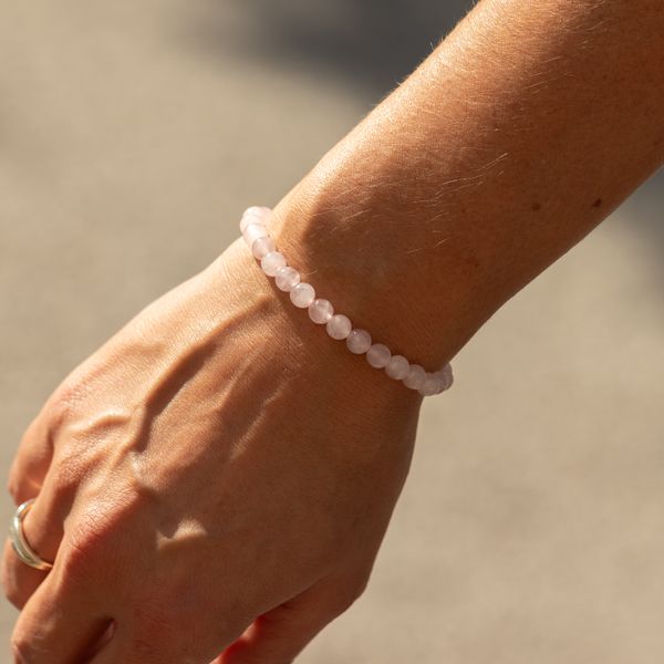 Petite Power Armband (17cmx6mm) - Rozenkwarts