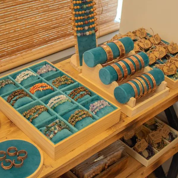 AWGifts sieradendisplay