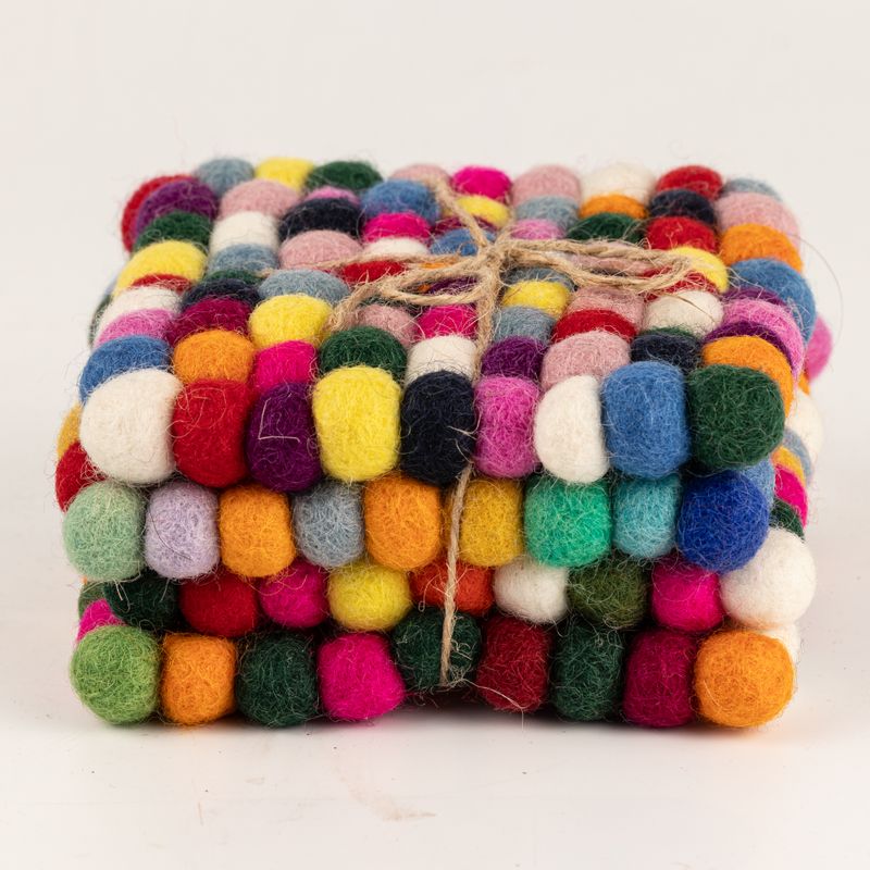 Viltbal vierkante onderzetters - 10cm Multi Grijs kleur (set van 4)