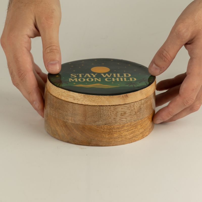 Rond Geëmailleerd Doosje - Stay Wild Moon Child