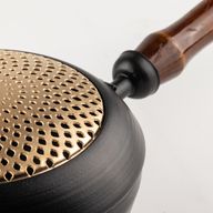 Grote IJzeren Wierookbrander - Gouden details