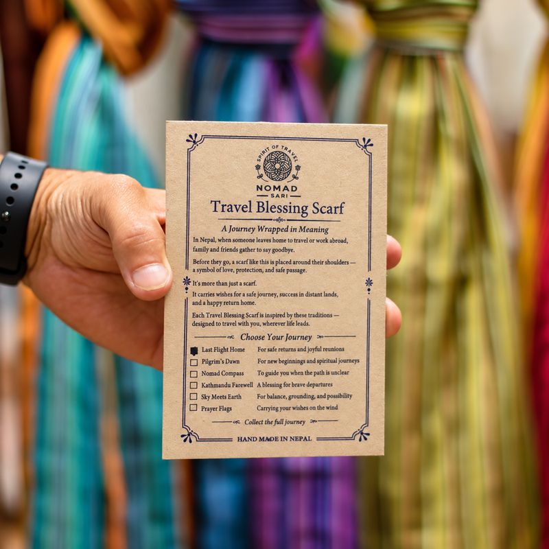 Nomad Sari Travel Blessing Sjaals Startpakket – 72 Sjaals + GRATIS Displaystandaard