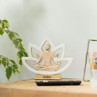 Houten Yoga Damesfiguur – Lotusbloem – Crème – Rust