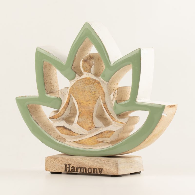 Houten Yoga Vrouwtje – Lotusbloem – Salie – Harmonie