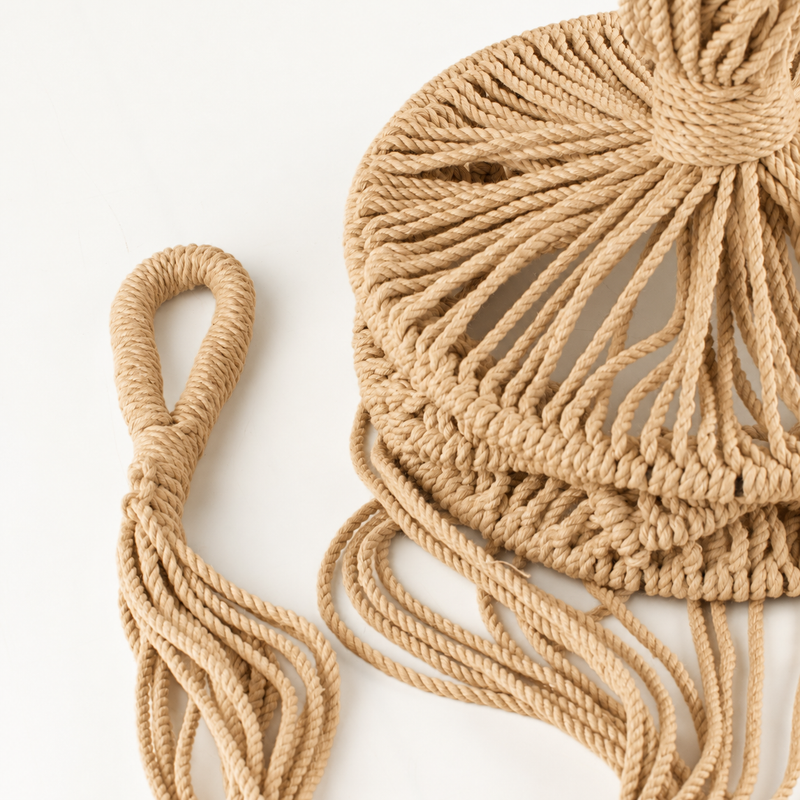 Grote Macramé Plantenhanger - Camel